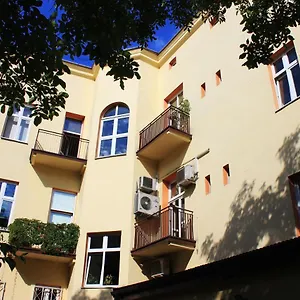 2* Aparthotel Cdr