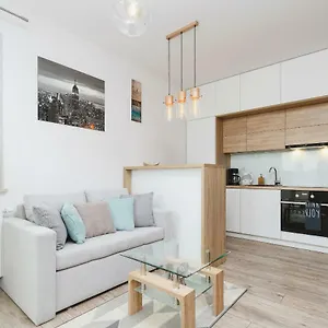 Dąbska By Renters Kraków